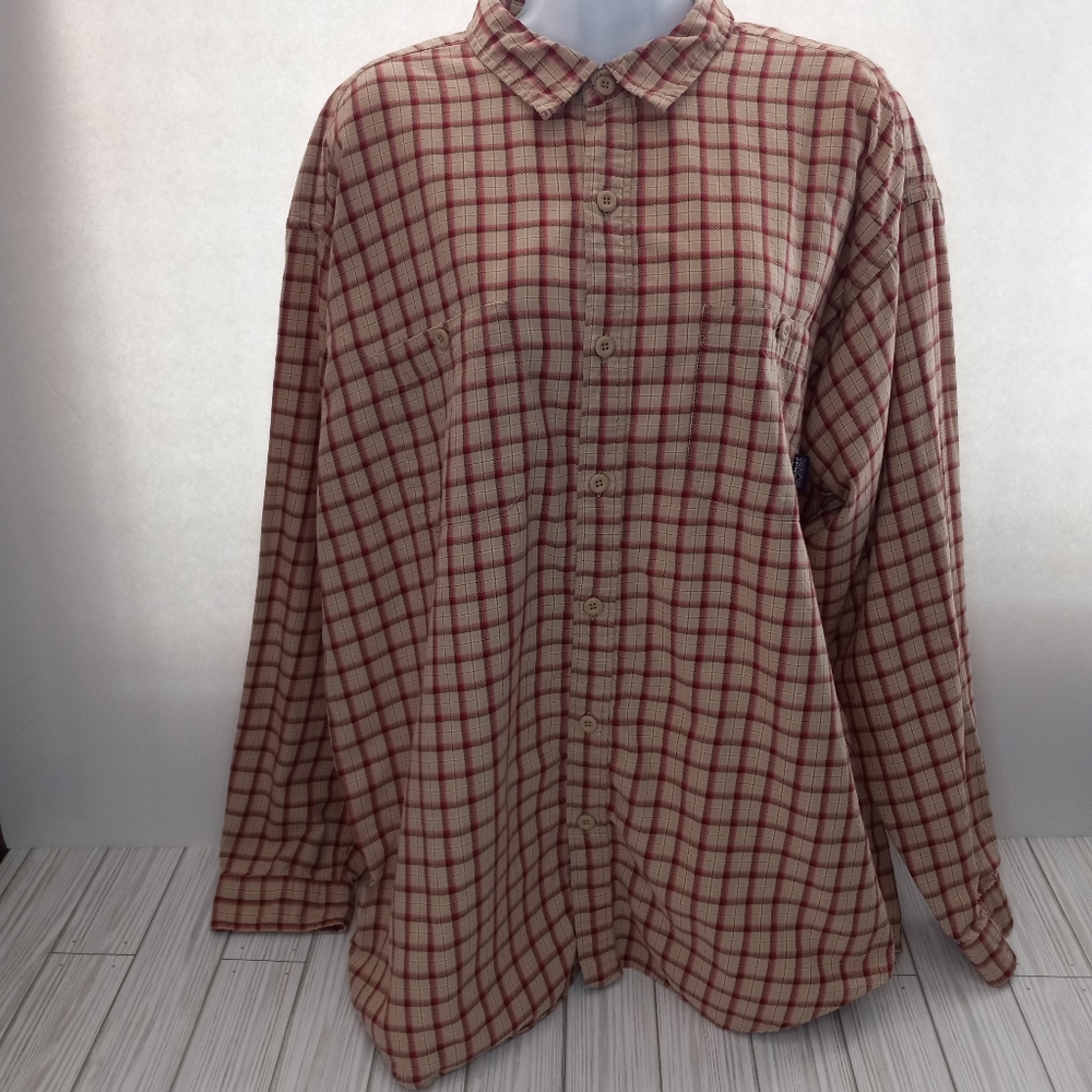 Patagonia Plaid Long Sleeve Button Down Shirt